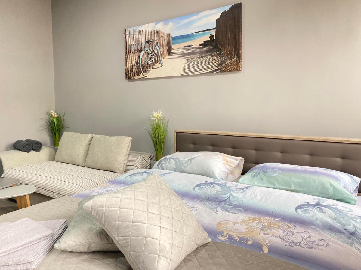 Nj Luxury Rooms And Suites Varna Exterior photo