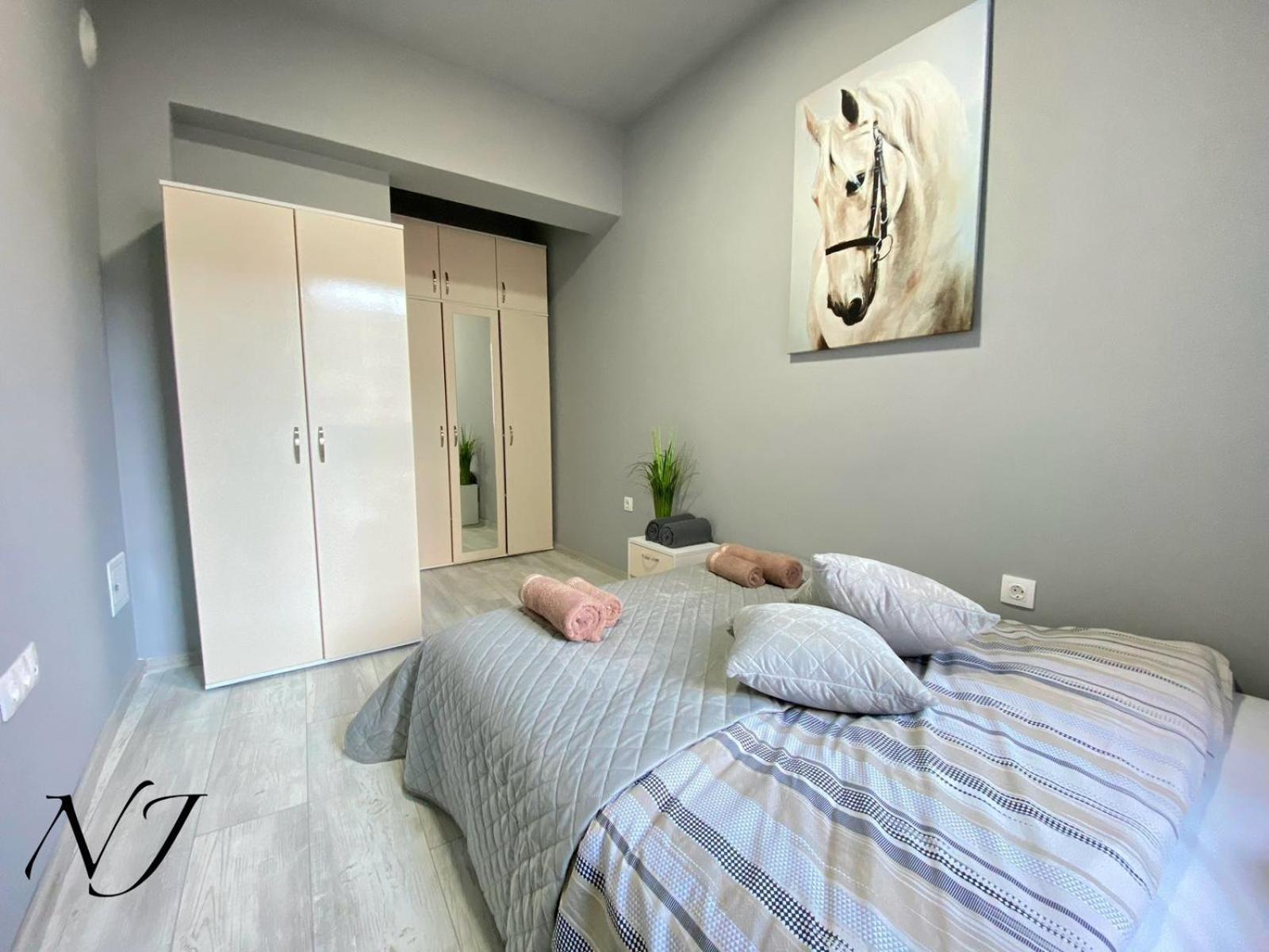 Nj Luxury Rooms And Suites Varna Exterior photo
